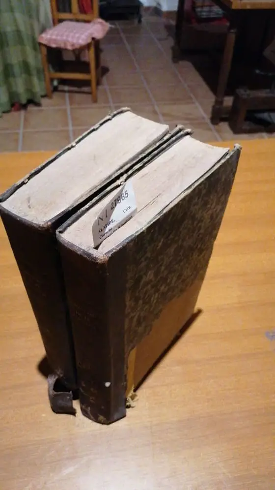 COMENTARIA IN QUATUOR EVANGELIA. R.P. CORN. CORNELII ALAPIDE E SOCIETATE IESU, S. SCRIPTURAE OLIM LOVANII, POSTEA ROMAE PROFESSORIS COMMENTARII IN IV EVANGELIA, in duo Volumina divisi (2 VOLUMENES)