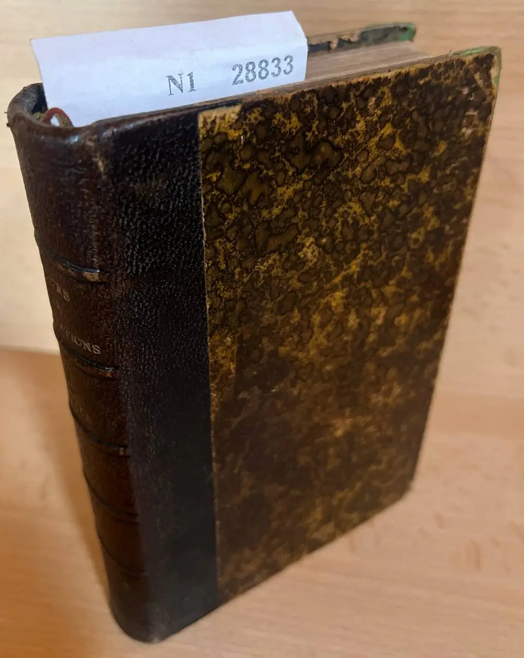 COURS DE MEDITATIONS POUR TOUS LES JOURS DE LANNEE A LUSAGE DE LA CONGREGATION DE LA MISSION par —. TOME PREMIER SAISON DHIVER.