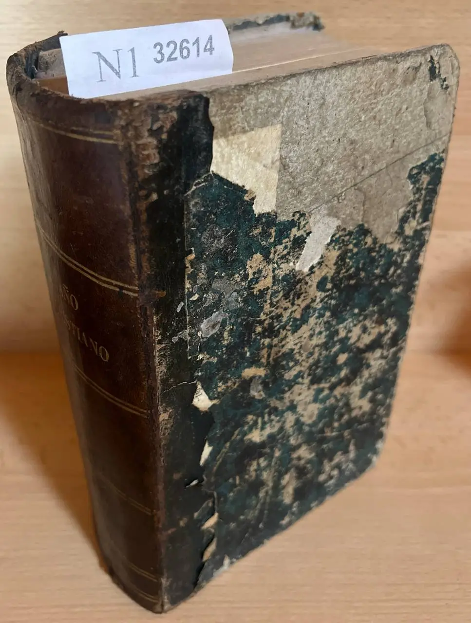 AÑO CRISTIANO O EJERCICIOS DEVOTOS PARA TODOS LOS DIAS DEL AÑO. CONTIENE … ESCRITO EN FRANCES POR EL PADRE — de la compañia de Jesus. Traducido al castellano POR EL PADRE JOSE FRANCISCO DE ISLA de la misma Compañia Y ADICIONADO con las vidas y festividades de los santos nacionales y extranjeros que celebra la Iglesia de España… bajo la dirección del Pbro. D. Juan Francisco Guerra. (3 TOMOS: ENERO, FEBRERO Y MARZO, EN UN VOLUMEN)