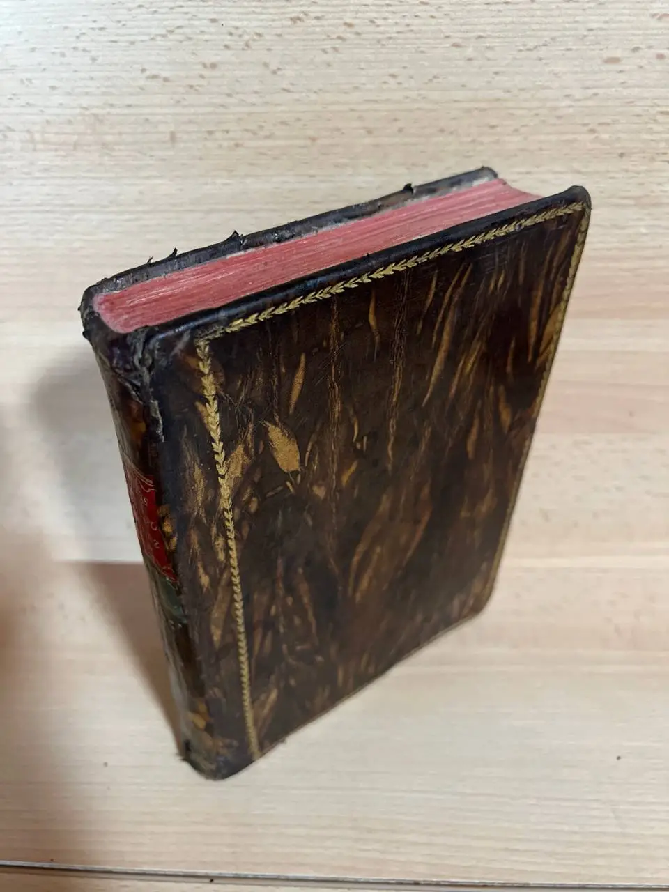 SERMONES DEL SEÑOR JUAN BAUTISTA CARLOS MARIA DE BEAUVAIS, OBISPO DE SENEZ, Y PREDICADOR DE LUIS XV REY DE FRANCIA Traducidos al español por D. A. D. Q.  (2 VOLUMENES)