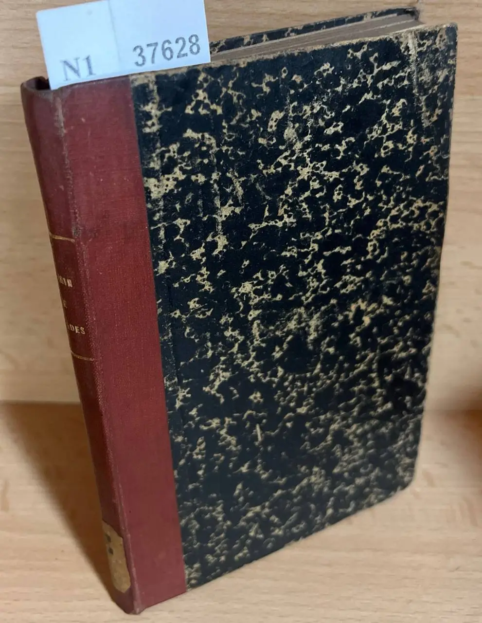 LANGE ET LE PELERIN DE LOURDES. Souvenir du Pelerinage. NOS PLAIES SOCIALES OU MISSION PROVIDENTIELLE DE BERNADETTE par le P. — missionnaire capucin.