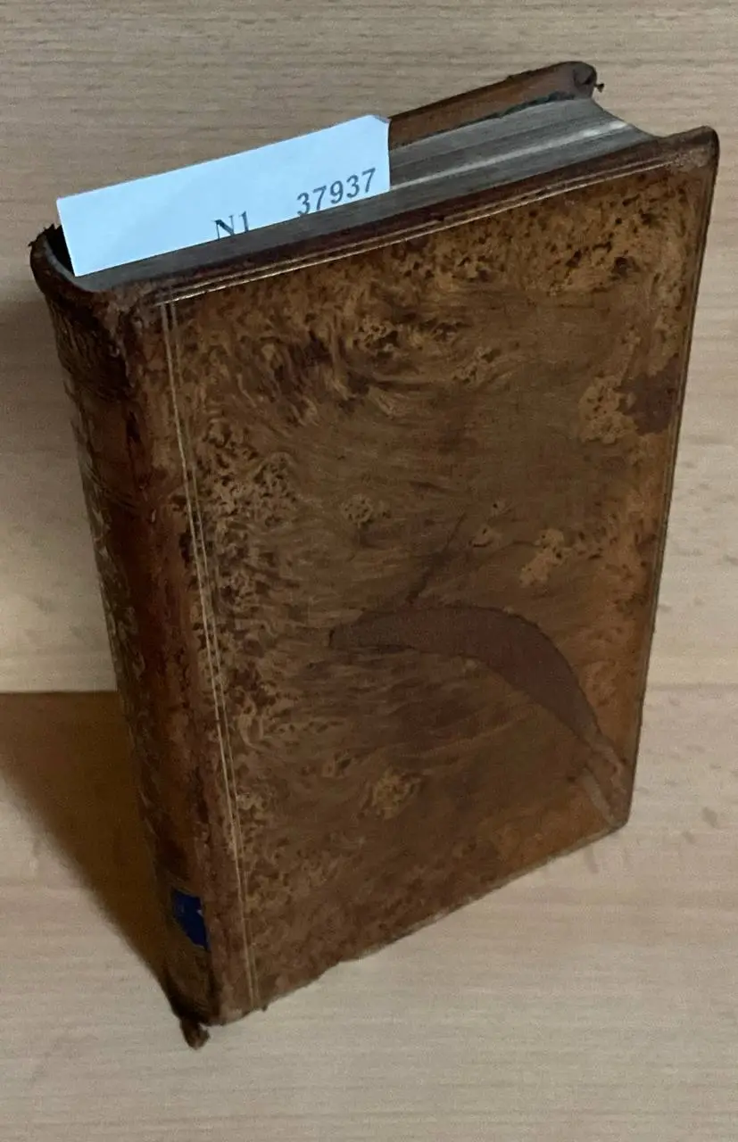 RETRAITE ECCLESIASTIQUE, OU CHOIX DINSTRUCTIONS SUR LES PRINCIPAUX DEVOIRS DES PRETRES, par M. Labbe —. TOME PREMIER.