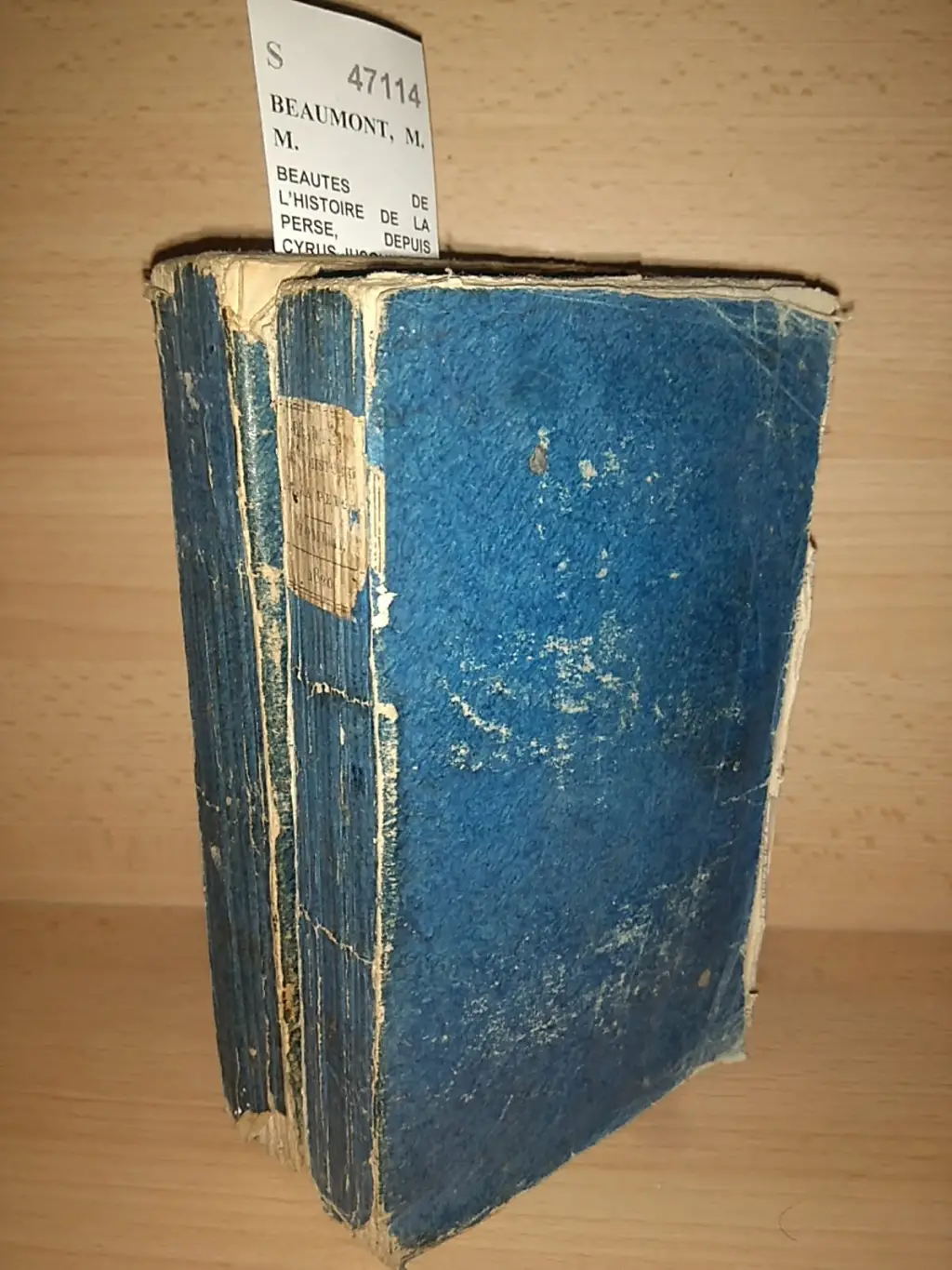 BEAUTES DE LHISTOIRE DE LA PERSE, DEPUIS CYRUS JUSQUA NOS JOURS (2 VOLUMENES) , ou Tableau des conquetes et revolutions de cet empire, ses evenemens memorables, … Religion, lois, gouvernement, moeurs es coutumes… ORNÉ DE DOUZE BELLES GRAVURES A LUSAGE DE LA JEUNESSE. Par F. —