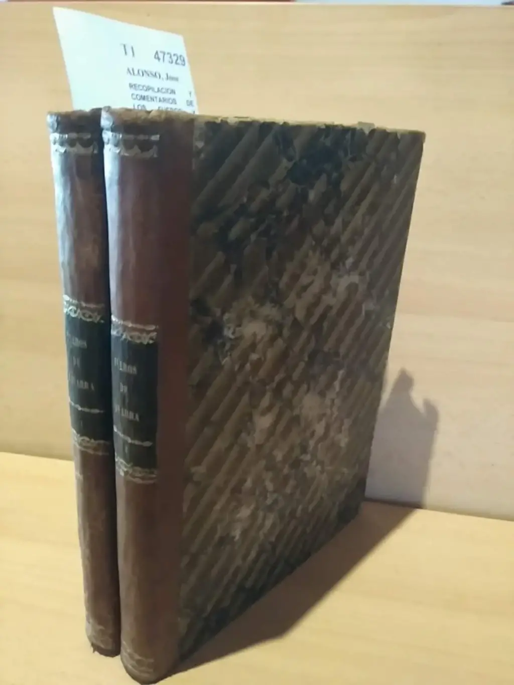 RECOPILACION Y COMENTARIOS DE LOS FUEROS Y LEYES DEL ANTIGUO REINO DE NAVARRA (2 VOLUMENES), que han quedado vigentes despues de la modificacion hecha por la Ley Paccionada de 16 de agosto de 1841 POR d. —.