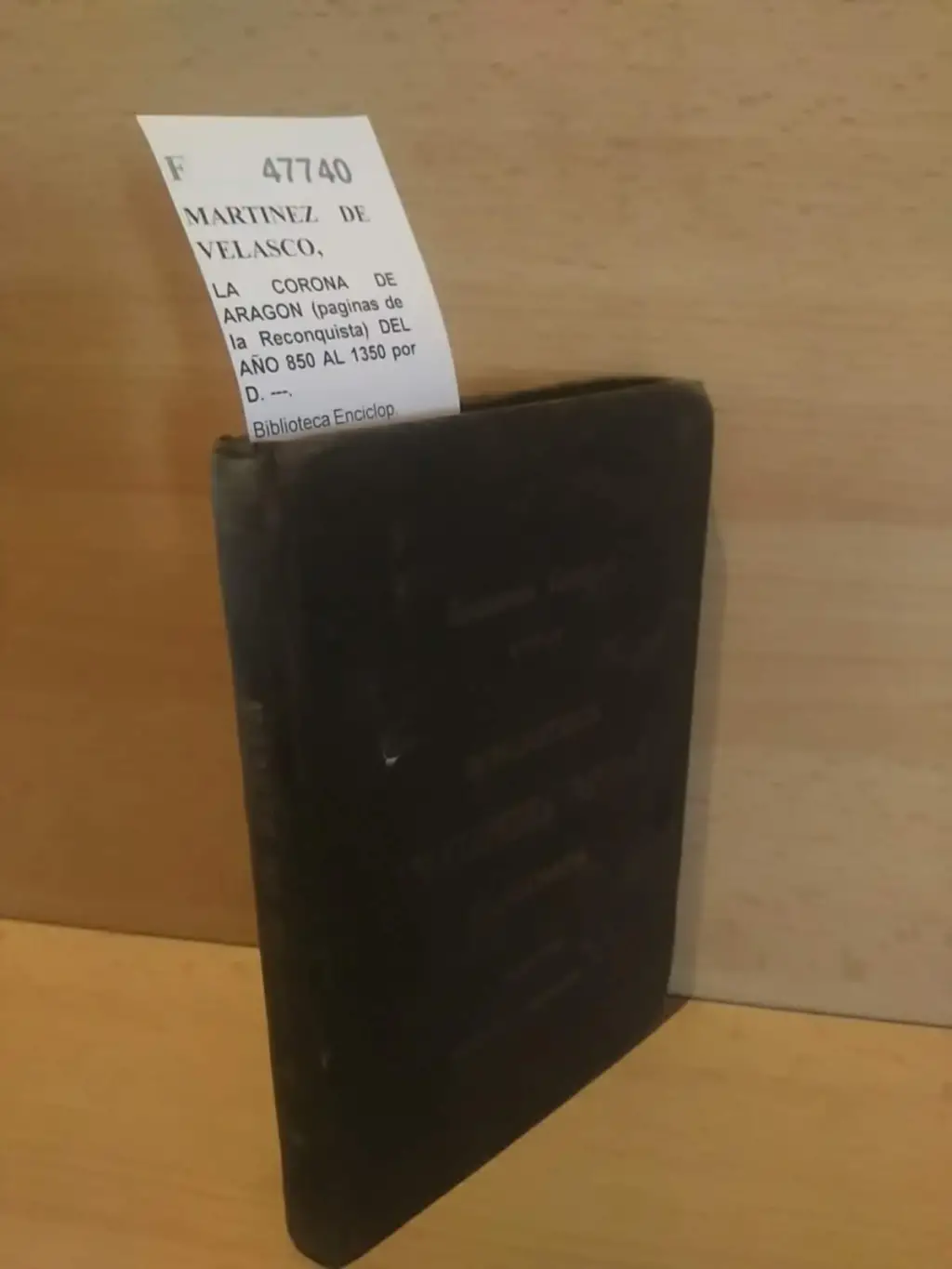 LA CORONA DE ARAGON (paginas de la Reconquista) DEL AÑO 850 AL 1350 por D. —.