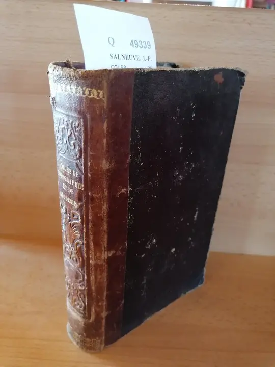 COURS DE TOPOGRAPHIE ET DE GEODESIE par —.