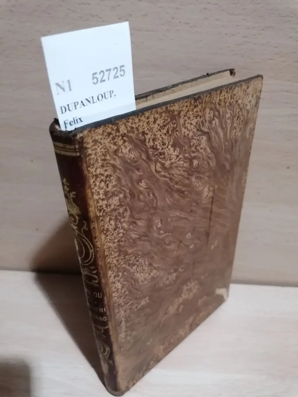 EL CATECISMO CRISTIANO O EXPOSICION DE LA DOCTRINA DE JESUCRISTO, PRESENTADA A LOS HOMBRES DE MUNDO. ESCRITO EN FRANCES por EL ILMO. DR. D. —, obispo de Orleans. Traducido y adicionado con un discurso preliminar y tres cartas del P. Lacordaire sobre el culto de Jesucristo por la Redaccion de la Revista Catolica de Barcelona.