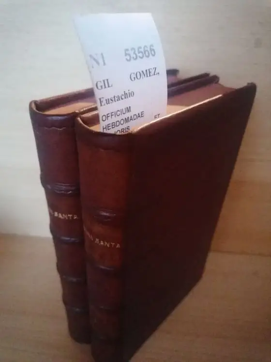 OFFICIUM HEBDOMADAE MAJORIS ET PASCHATIS (2 VOLUMENES) juxta BREVIARIUM ET MISSALE ROM. , a presbytero Lic. Dño. —
