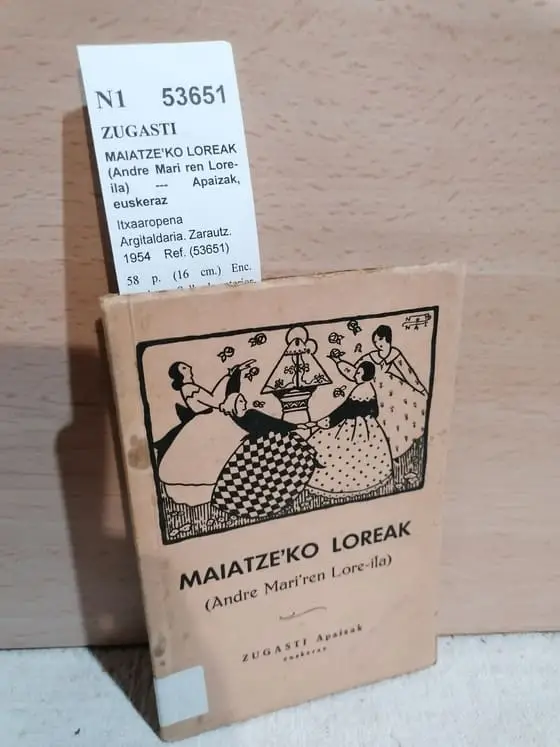 MAIATZEKO LOREAK (Andre Mari ren Lore-ila) — Apaizak, euskeraz