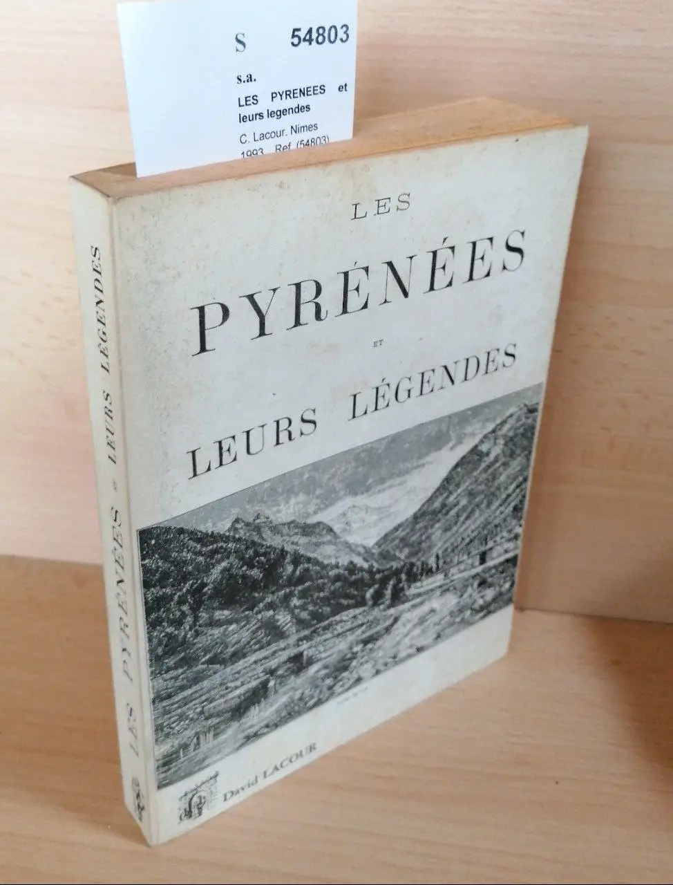 LES PYRENEES et leurs legendes