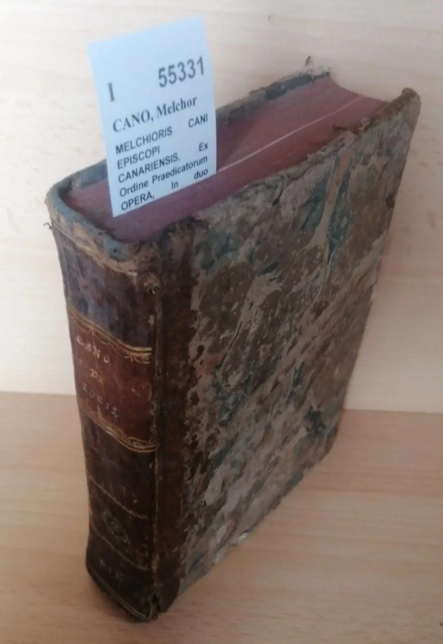 MELCHIORIS CANI EPISCOPI CANARIENSIS, Ex Ordine Praedicatorum OPERA, In duo volumina distributa, in hac primum editione clarius divisa, Et praefatione instar Prologi Galcati illustrata, A P. HIACINTHO SERRY doct. Sorbon. …  TOMUS II.