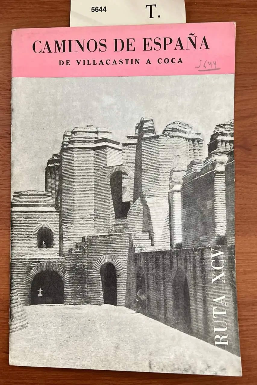 Caminos de España.  De Villacastín a Coca.