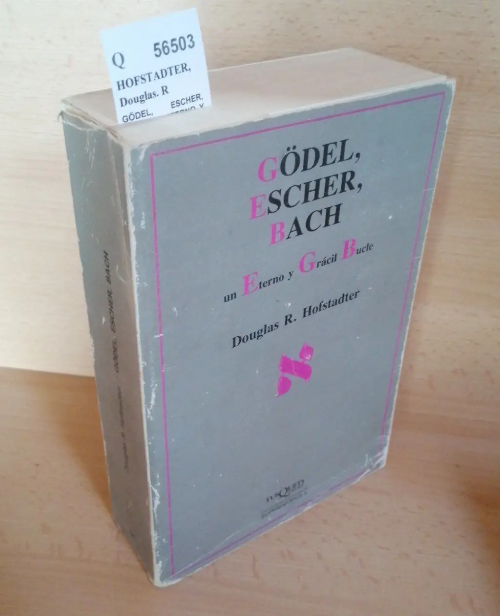 GÖDEL, ESCHER, BACH UN ETERNO Y GRÁCIL BUCLE